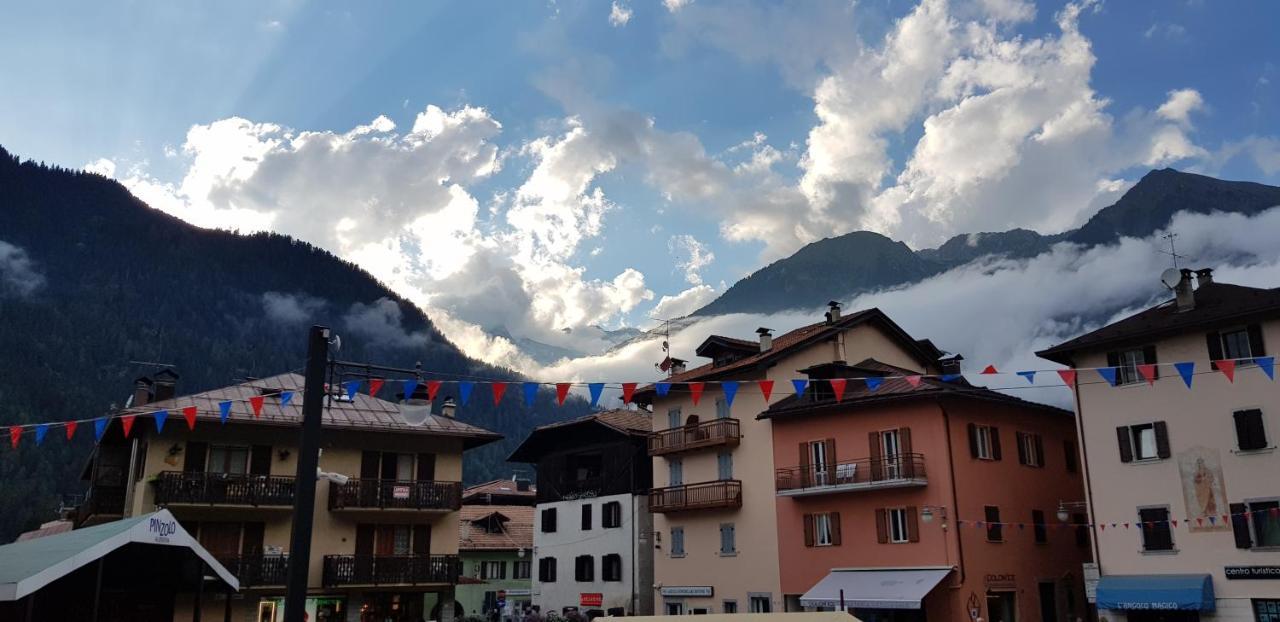Garni San Lorenzo Pinzolo Zewnętrze zdjęcie